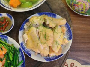 Gà Mái Ri Luộc